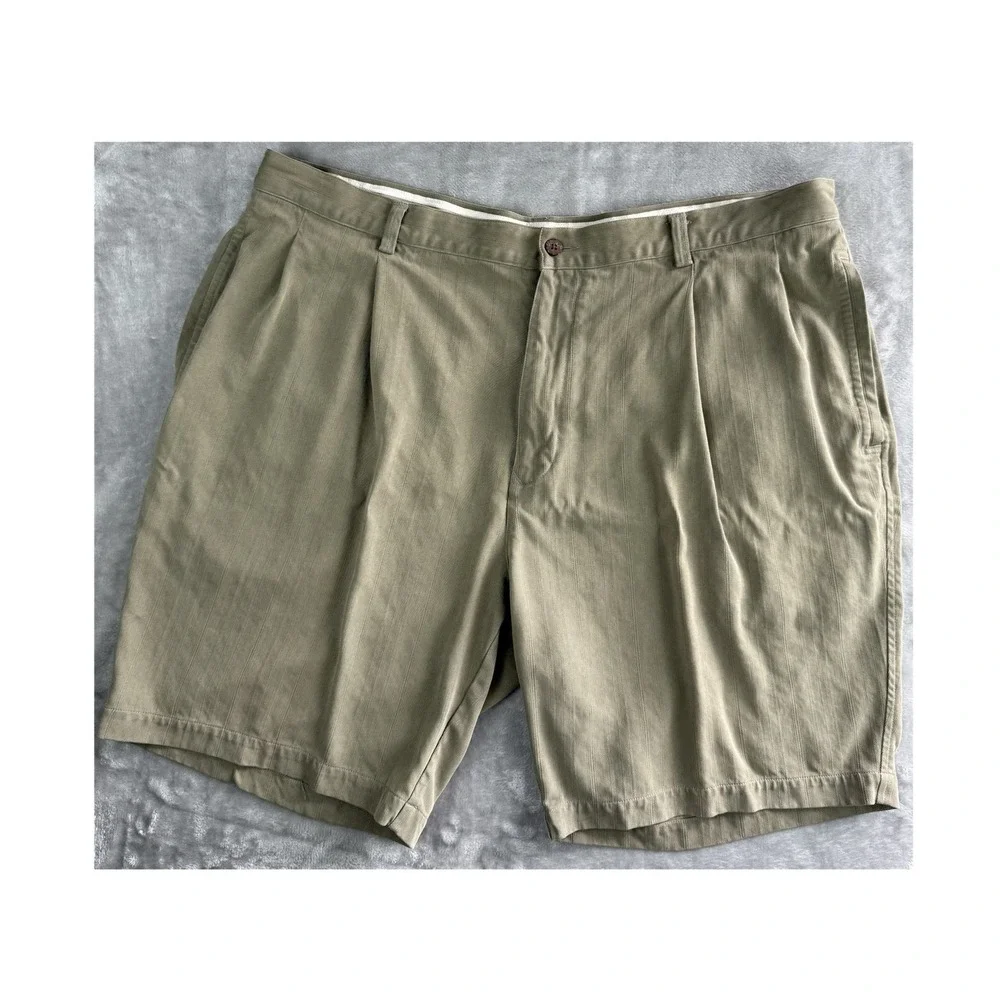 Tommy Bahama Men's Silk Blend Pleated Shorts Olive Green Size 42